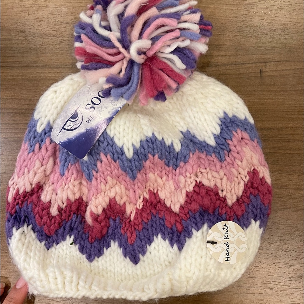 Bundle of 3 knit hats